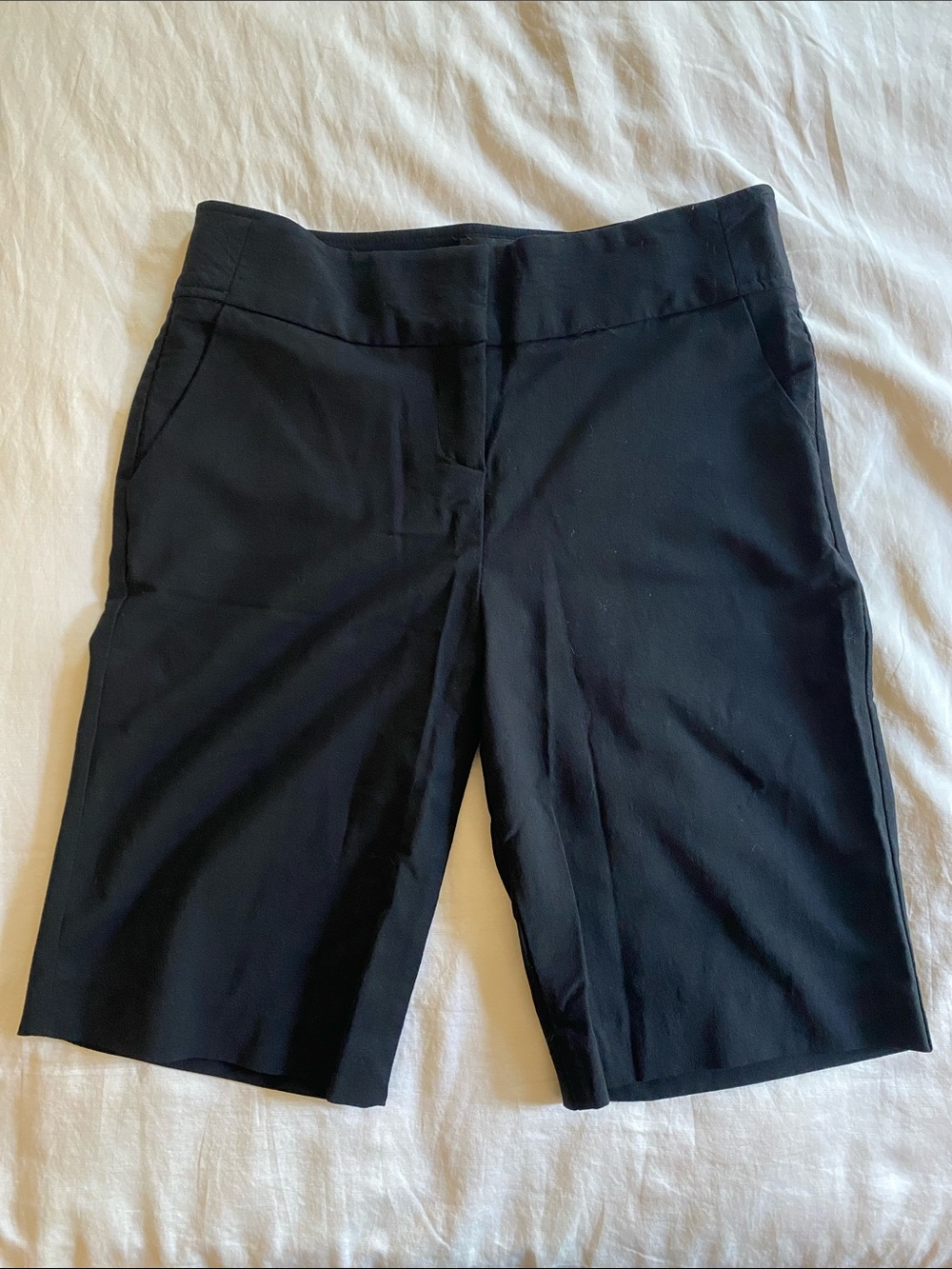 bebe Classic Black Women’s Bermuda Shorts